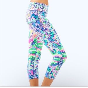 Lilly Pulitzer Dancing On The Deck  Luxletic Weekender Rochelle Leggings